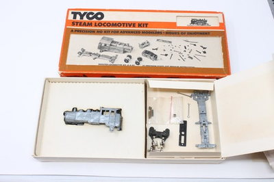 #ad HO Scale Tyco 7701 0 4 0T Steam Locomotive Booster Diecast Kit MISSING PARTS $24.89