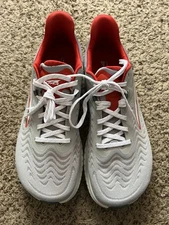 Altra Torin 7 Mens size 9 Wide