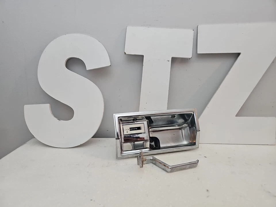 Conjunto de manija de puerta interior laterales LH Lincoln Town Car 81-89 OEM 1985 Foto 2 de 4