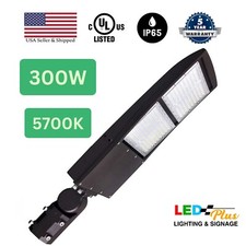 300W LED Pole Light/Shoebox Light AC 120~277V CCT 5700K with Slipfitter Mount