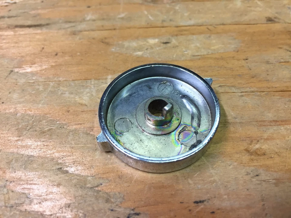 Buick Century 1956 especial nos GM bajo tono agudo cromo perilla de radio Foto 2 de 2