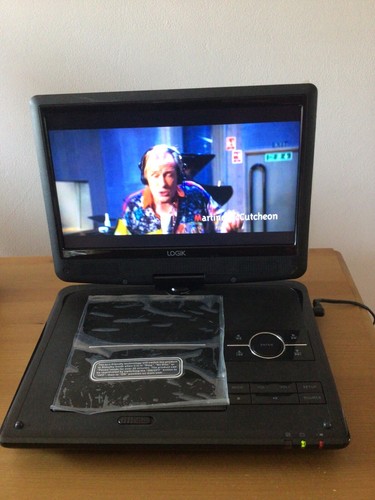 LOGIK 10” Black Portable DVD Player With Power Cable /Remote WORKING - Picture 14 of 20