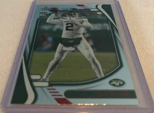 2021 Panini Absolute Football Zach Wilson New York Jets Red Rookie #102