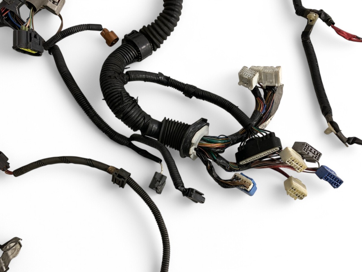 2003 LEXUS IS300 MANUAL TRANSMISSION ENGINE WIRE HARNESS 82121