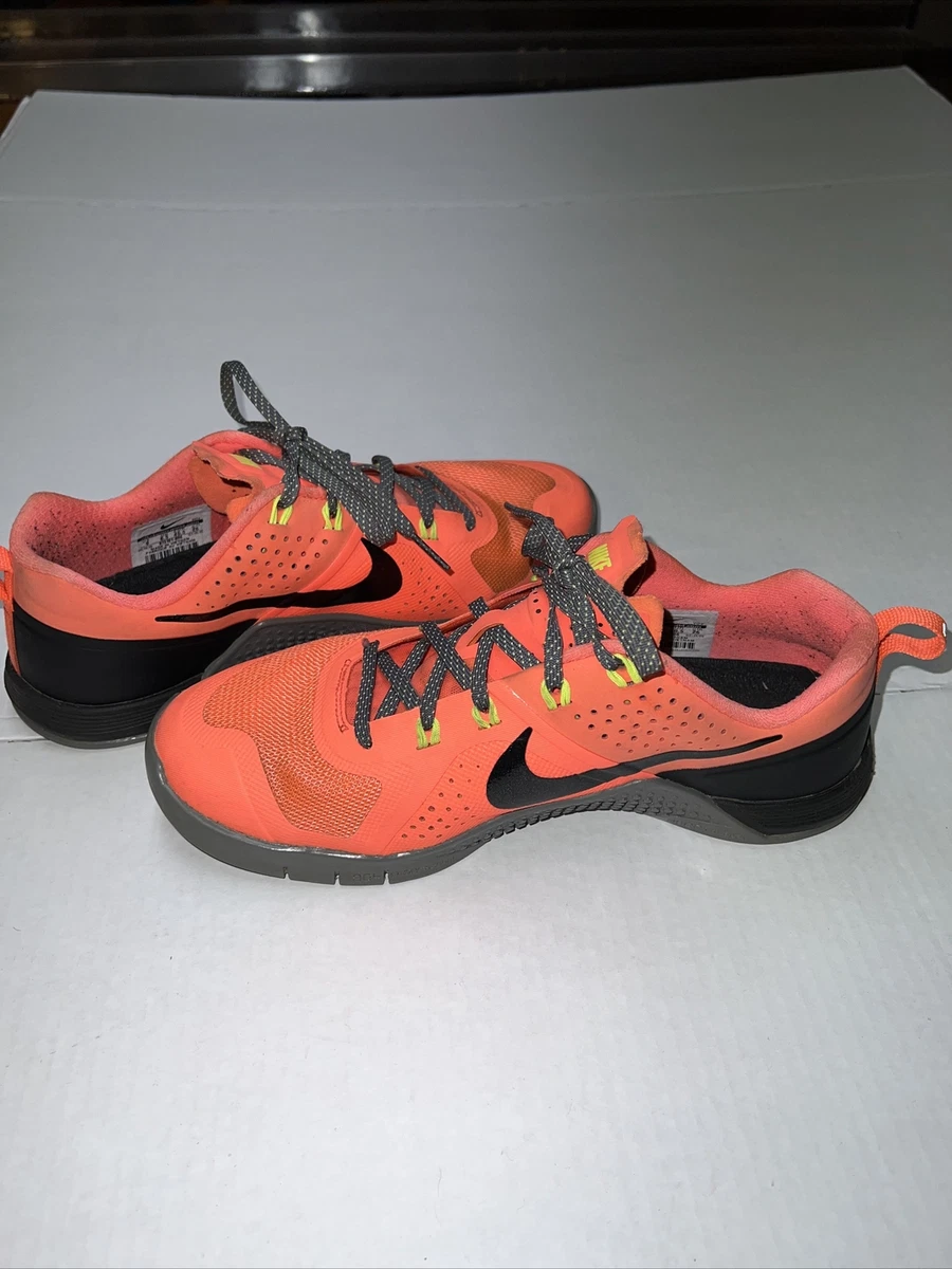 Nike metcon deals flywire