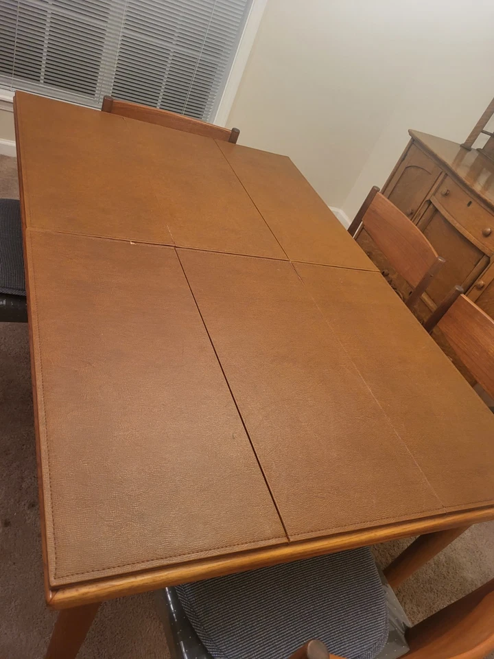 Mesa danesa vintage expandible de teca con 6 sillas Foto 2 de 4