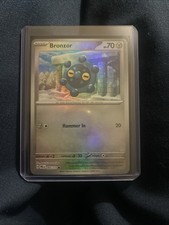 Bronzor (Poke Ball Pattern) 066/131 Sv: Prismatic Evolutions Holo