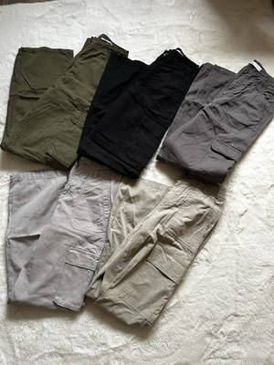 Cargo Hosen Marken: Bershka,Pull And Bear, Stradavarius. Alle 5 für 50  
