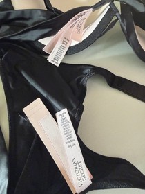 Victoria&rsquo;s Secret VS Ombr&eacute; Bling Bra & Panty Set Black Satin 36B/Medium NWT