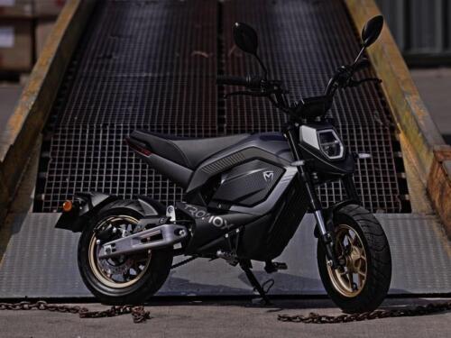 Tromox Mino 50cc Equivalent Monkey Electric bike road legal - Picture 7 of 17
