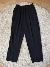 ST. JOHN Seperates Size 6 Santana Knit Pleats Tapered Pants Black Pockets