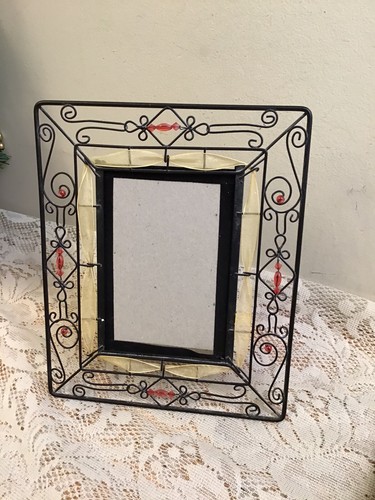 MARCO DE FOTOS de alambre negro con cuentas y cinta - independiente - Imagen 3 de 5