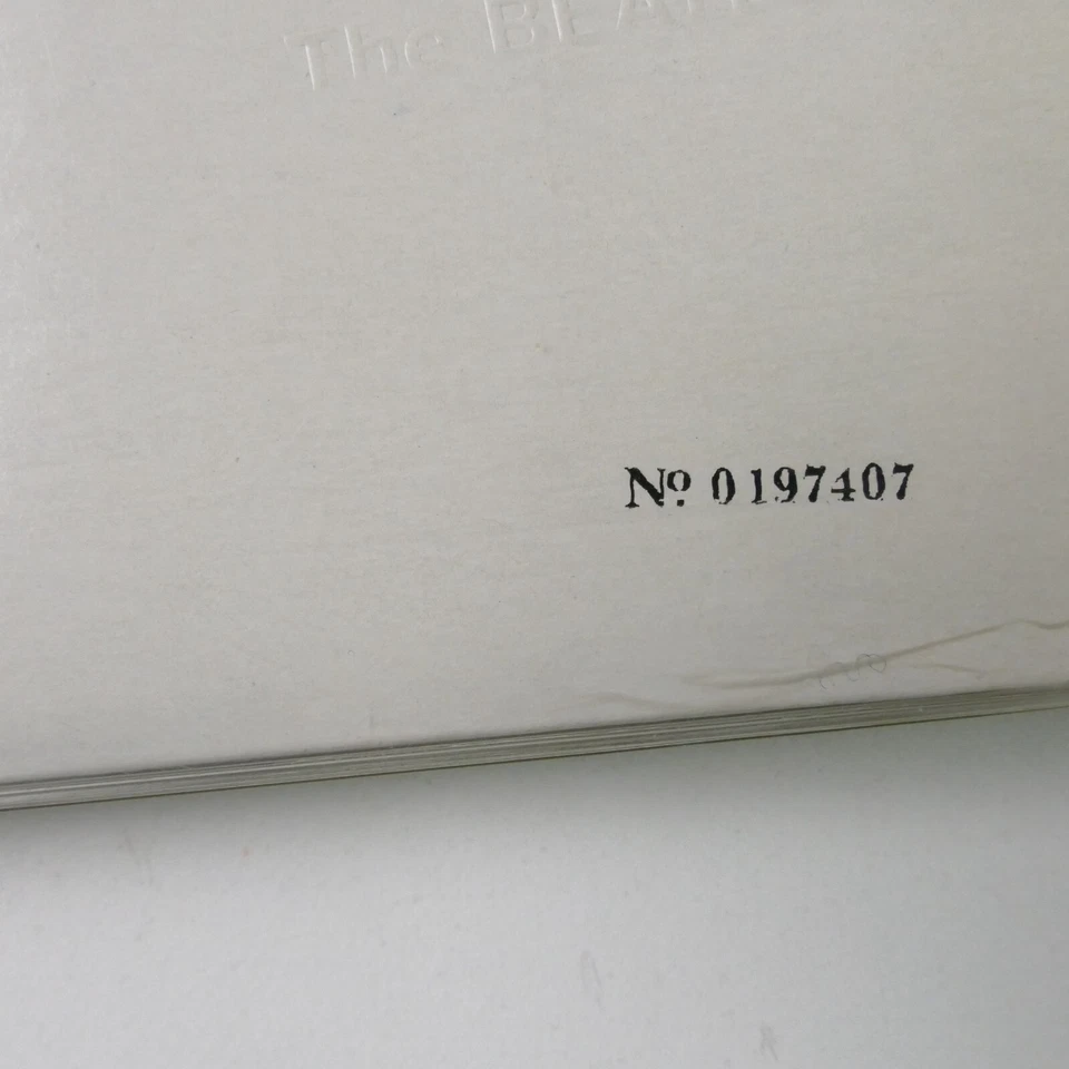 The Beatles (30th Anniversary Limited Edition) Apple Records 724349689527 T-4053 - Bild 2 von 4