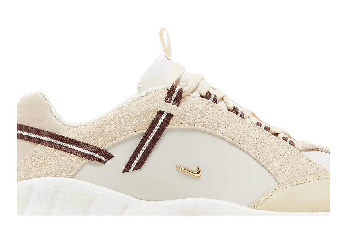 Jacquemus × Nike Women's Air Humara LX Nike x Jacquemus Air Humara LX Light Bone DR0420-001 Womens