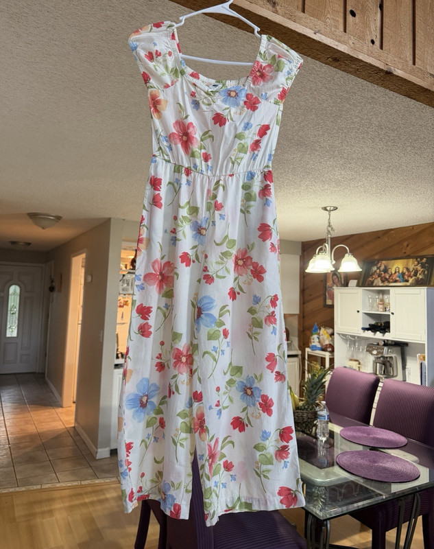 Old Navy Women’s Floral Square Neck Sleeveless Jumpsuit White Multi M (8)