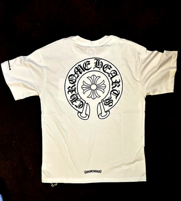 Chrome Hearts Men's M White Graphic Logo Crew Neck Short Sleeve T-Shirt perfect