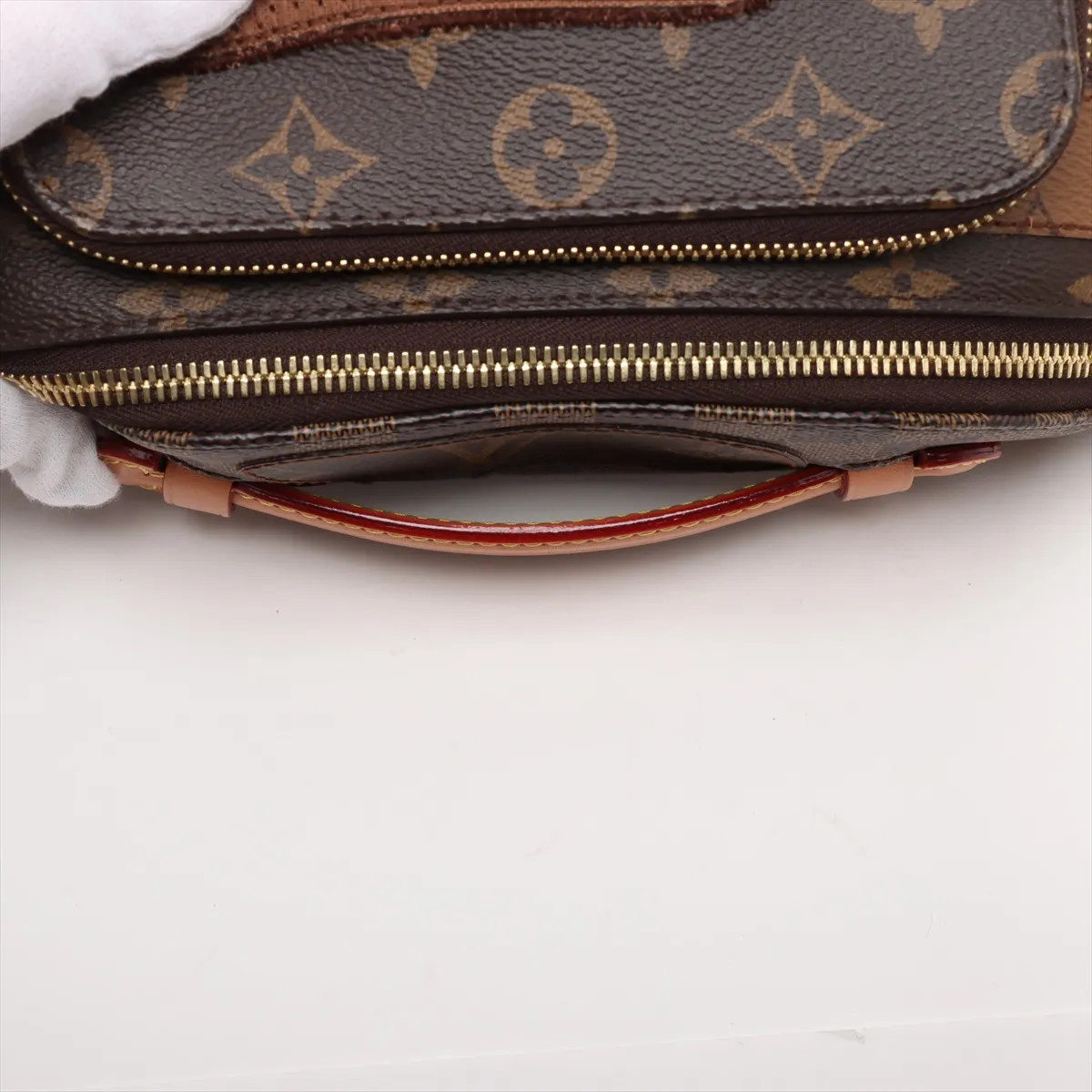 Louis Vuitton x NIGO Monogram Heritage lash bum bag M15271 Brown There was an RF thumbnail 5