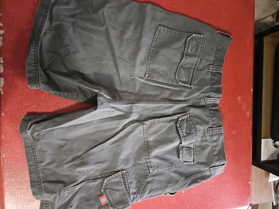 Pantalones Cortos Carga Originales ROUTE 66 Para Hombre Talla 34(34)x7 pulgadas Entrepiernas Verde Oliva Foto 4 de 4