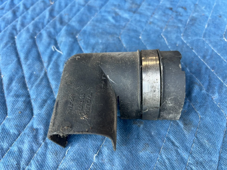 1998-2000 Volvo S70 V70 XC Starter Solenoid Wiring Harness Cover Trim OE #3068EM - Image 3 of 4