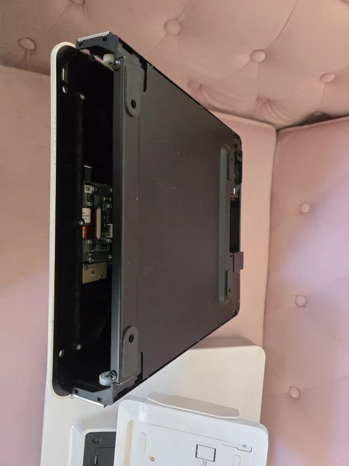 Elo PayPoint ETT10I1 All-in-One POS System Dock for Apple iPad. No Key - 2 Units - Image 4 of 4