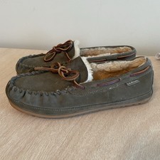 L.L. Bean Wicked Good Moccasin Slippers Men's Sz 8 Shearling Fur Suede Green