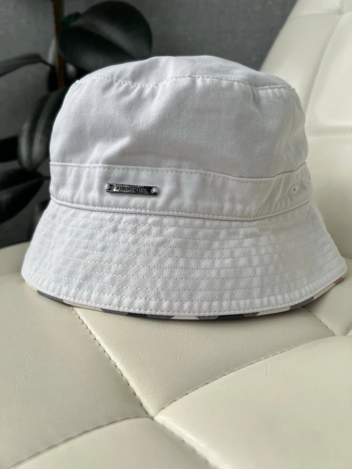 Burberry Sombrero Cubo Reversible Cuadros Nova y Placa Logotipo Blanco Para Hombre Panamá Foto 3 de 4