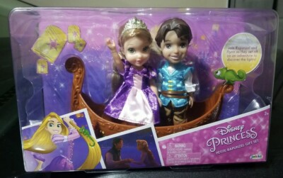 Disney Tangled Princess Petite Rapunzel Gift Set with Flynn Rider Gondola Boat