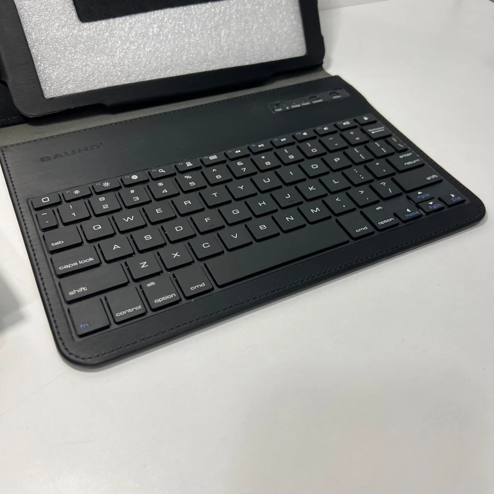 BAUHN Bluetooth Keyboard For iPad Air 2- Gen 2 - Image 4 of 4