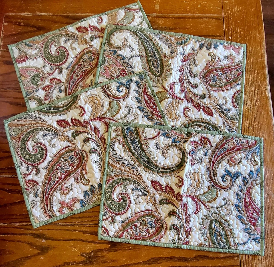 4 Vintage Paisley Placemats.  Linen Blend. Green, Beige, Blue. 18"x14.  - Image 2 of 4