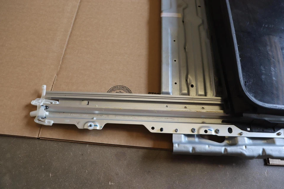 BMW 335I F30 2013-2015 sedán techo superior techo corredizo techo corredizo vidrio con motor OEM Foto 4 de 4