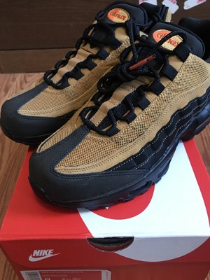 air max 95 cosmic clay