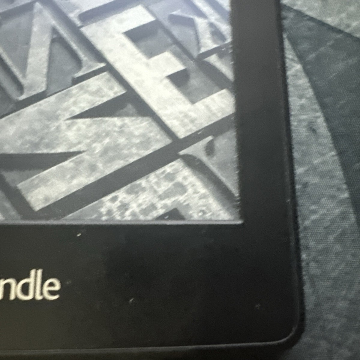 Amazon Kindle Paperwhite (6th Generation) 2GB, Wi-Fi, 6in - Black