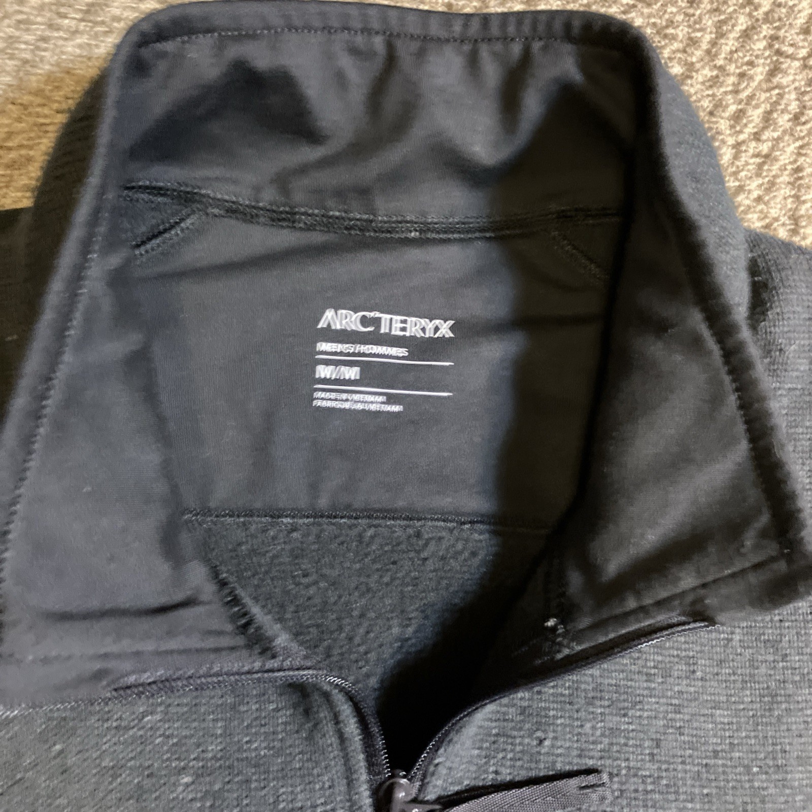 ARC'TERYX Arcteryx Delta LT Pullover in Pile con Zip Collo Uomo M 1 4 Zip Micro Griglia Nero