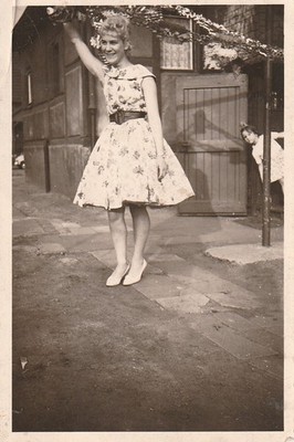 Vintage Photo Pretty Young Woman in Summer Dress Snapshot 1950s