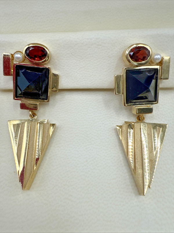 Art Deco Fashion Earrings 14k Gold Textured Triangle Base Onyx, Garnet & Pearl