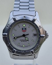Vintage Gents Tag Heuer Professional 200 Ref: 962.213R date quartz watch, 34mm.