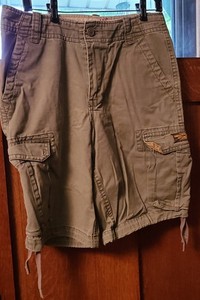 Men's Aeropostle Army Green Cargo Shorts Size 30