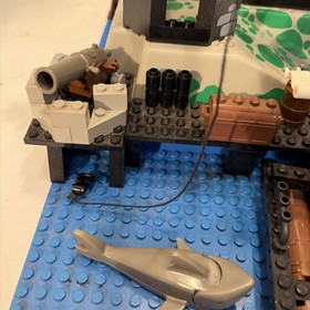 LEGO Pirates Rock Island Refuge (6273) 99% Great Condition