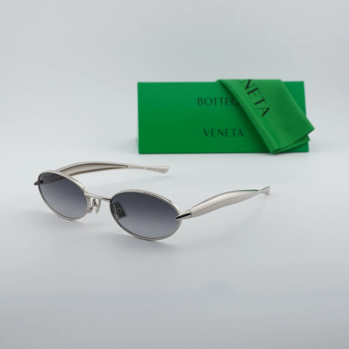 Bottega Veneta Women\'s Blue and Silver Metal Sunglasses! Sunglasses Bottega Veneta Blue in Metal - 26906843 main image 3