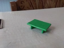 VINTAGE 1984 CBS INC. SESAME STREET PLAYSKOOL GREEN TABLE TOY