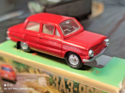 VINTAGE ZAZ 968 A16 ZAPOROZHETS METAL CAR ORIGINAL BOX CCCP 1:43