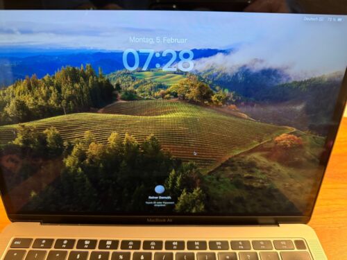 Apple MacBook Air 13 Retina 1.6GHz i5 8GB RAM, 128 GB SSD 2018 Laptop Notebook