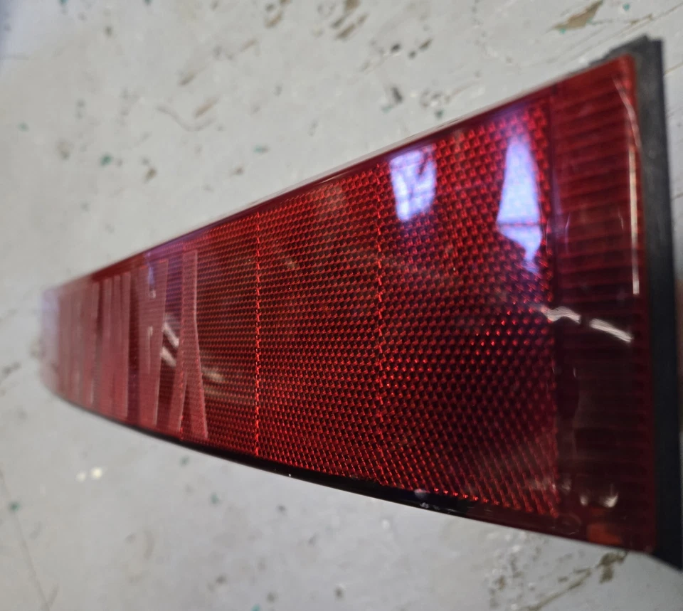 ЗАДНИЙ ОТРАЖАТЕЛЬ YAMAHAVENTURE ROYALE XVZ13 54K-85140-00-00 1986-1993 - Изображение 4 из 4