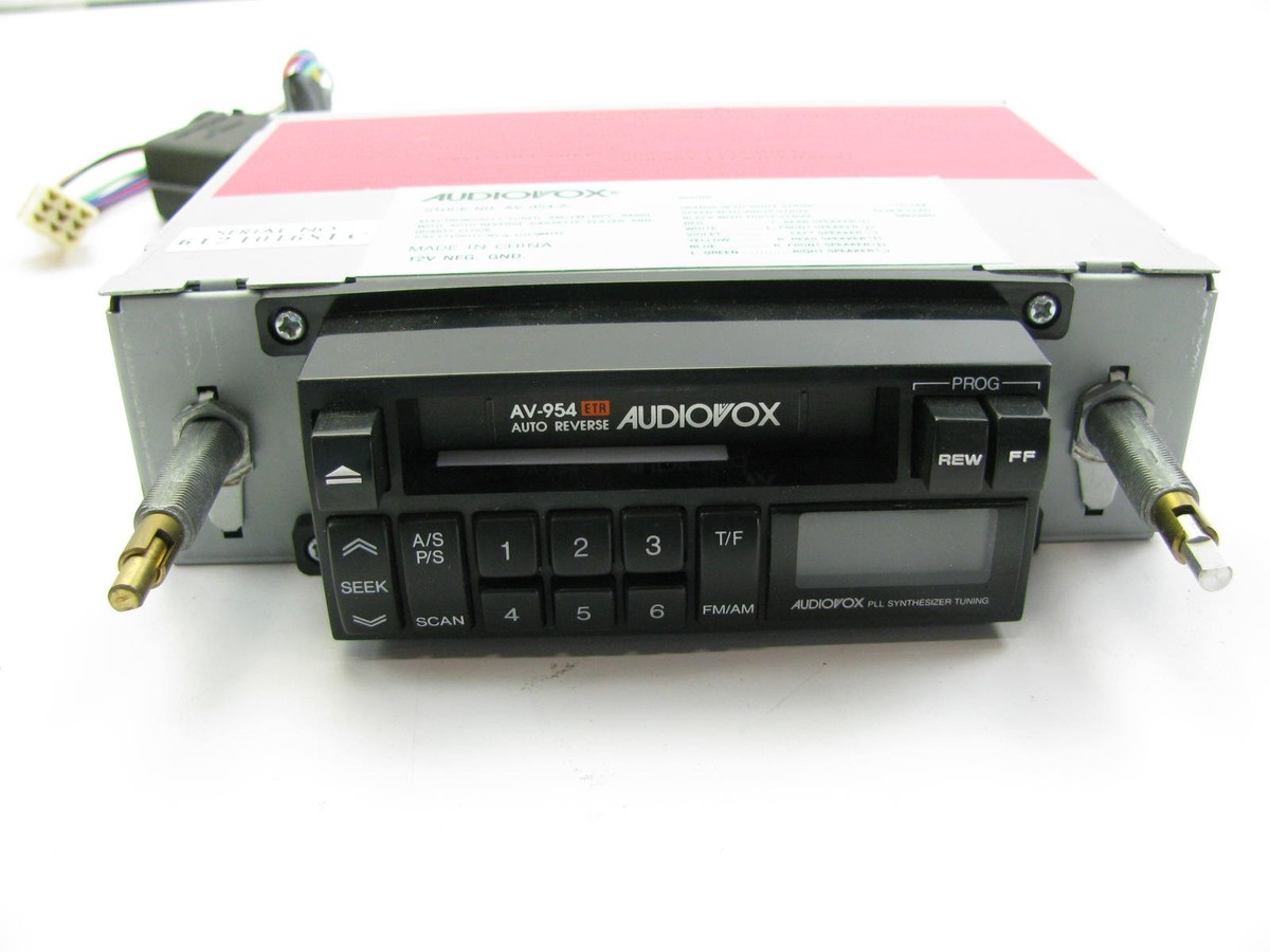 Audiovox AV-954 Electronically Tuned AM FM MPX Combo Cassette