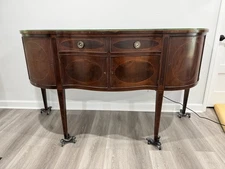 Vintage Federal Style Mahogany Sideboard Buffet with Inlaid Details & Glass Top
