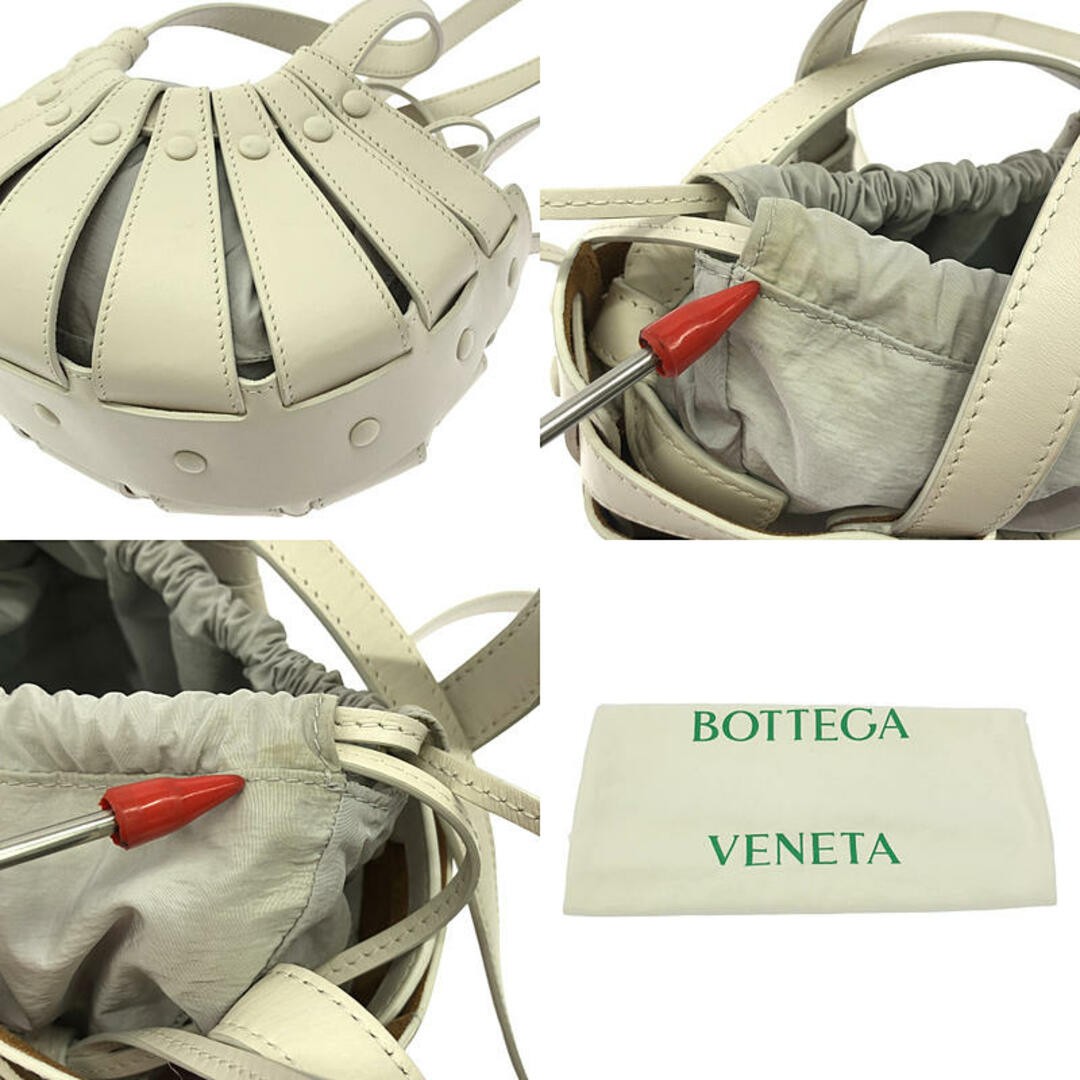 BOTTEGA VENETA THE SHELL ハンドバッグ Bottega Veneta The Shell Leather 2 Way Shoulder Bag White