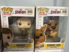Funko Pop! Animation Scooby-Doo Shaggy #626 Vinyl Figure And  Scooby Doo 625