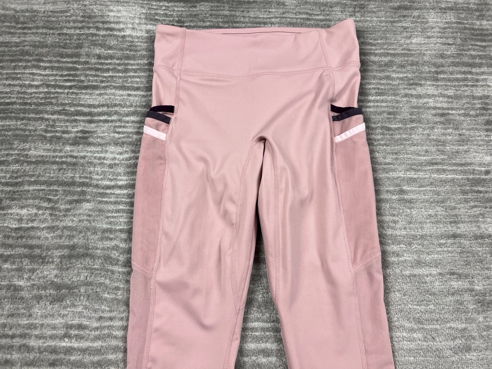 fabletics mid rise crop yoga athleisure leggings