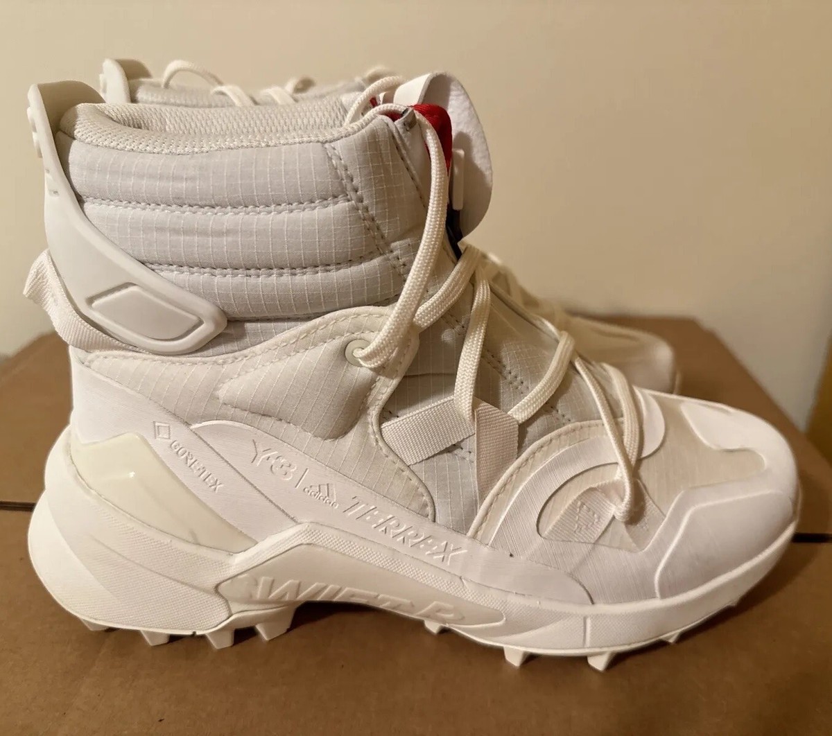 adidas Mens 5/Womens 6 Y-3 TERREX SWIFT R3 GTX HIGH Gore-Tex