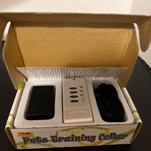Pet Dog Training E-Collar In Black Remote Control *NEW - Picture 2 of 3